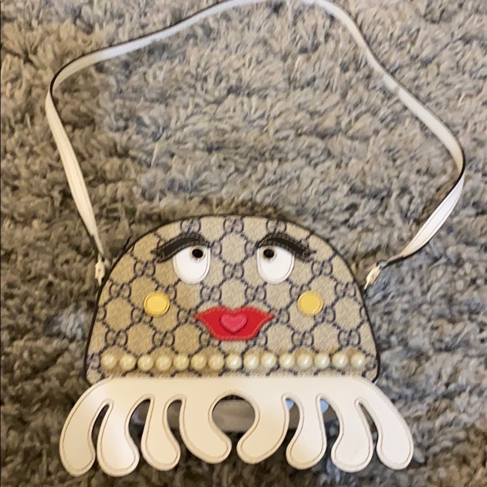 Gucci girls bag